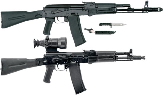 АК-101 (сверху) АК-102 (снизу)