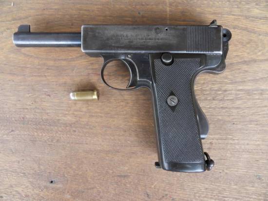 Webley & Scott 1914 Mk.1