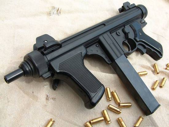 Beretta PM 12