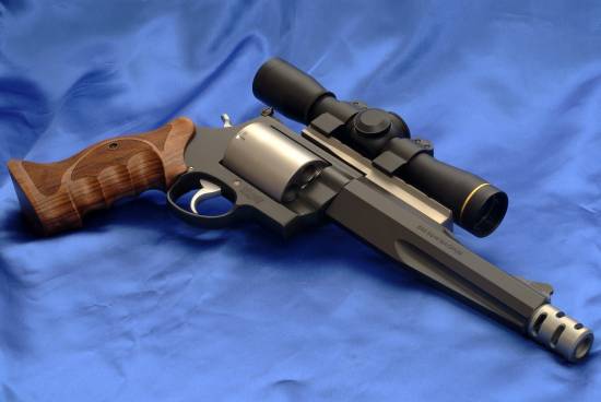 Smith & Wesson Magnum