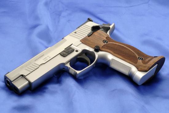 Sig Sauer P226 X-5 Competition chambered in 9 mm
