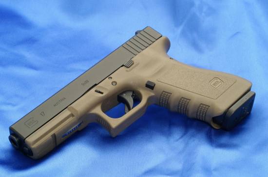 Glock 17