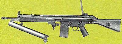 HK79 дульная часть ствола гранатомета откинута для перезарядки