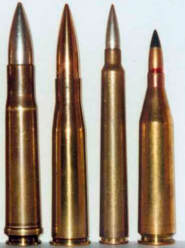 Сравнение патронов для ПТР: .55 Boys, 13x92 SR, 7.92x107 Maroszek, 7.92x94 PzB 318 (слева - направо)