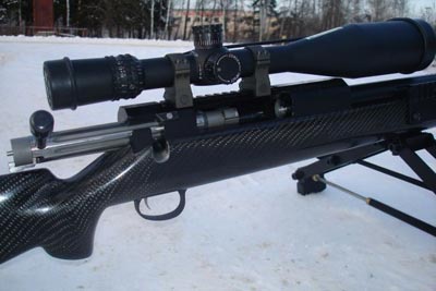 Снайперская винтовка Лобаева СВЛ калибра .408 Chey-Tac вид на затвор и прицел с креплением