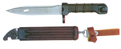Клинковый штык-нож изделие «6х5» с пластмассовыми ножнами к автоматам Калашникова АК-74 и Никонова АН-94