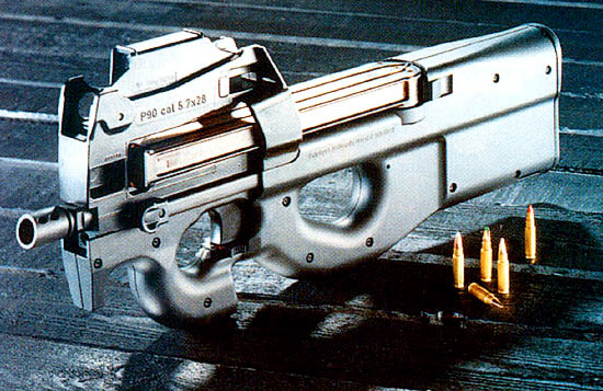 Образец P90 фирмы «Фабрик Насьональ» калибра 5,7x28 мм стал первым, воплотившим концепцию оружия самообороны нового стиля. С тех пор требования военных менялись несколько раз