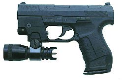 9-мм пистолет Walther Р.99 для полиции с лазерным целеуказателем и тактическим фонарем