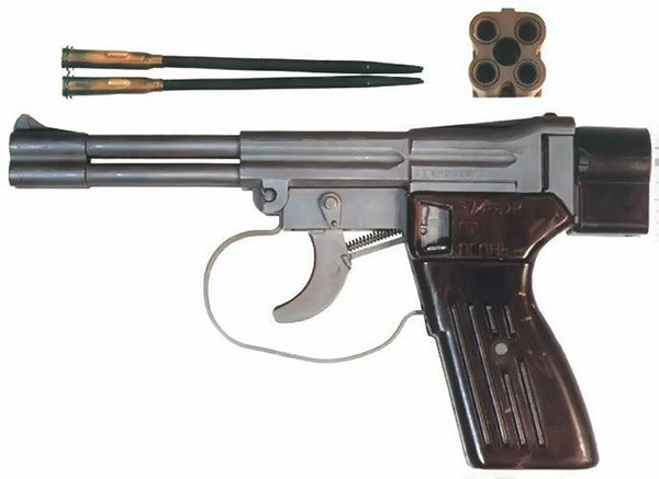 СПП-1 (специальный пистолет подводный). На вооружении с 1971 года; масса — 950 г; длина — 244 мм; емкость магазина — 4 патрона, заряжаемых в отдельные стволы.