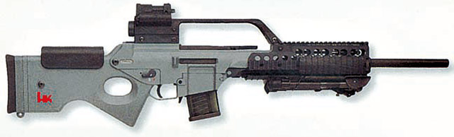 Любители оружия (в том числе и в России) могут приобрести гражданскую версию G36 самозарядный карабин SL8. Карабин может комплектоваться различными прицельными приспособлениями, цевьями и сошкой, в том числе с регулируемой высотой опор