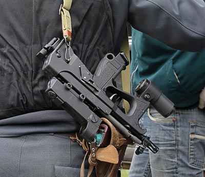 Самый компактный российский пистолет-пулемет «ПП-2000», принятый на вооружение правоохранительных органов России
