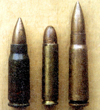 Родоначальники автоматных патронов 7,92x33 Курц (Германия), .30 Carbine (7,62x33) (США), 7,62x39 обр. 43 г. (СССР)