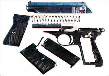 9-мм самозарядный пистолет «Вальтер» РР