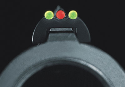 Прицел Stardot: красная мушка, зелёный целик с большой яркостью свечения обеспечивают быстроту контрастного прицеливания (фото Frankonia).