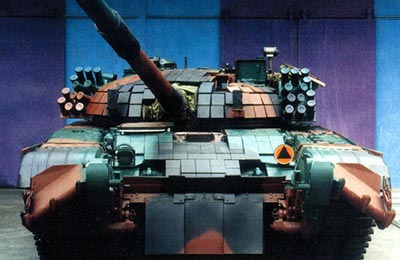 Танк Т-72 в камуфляже