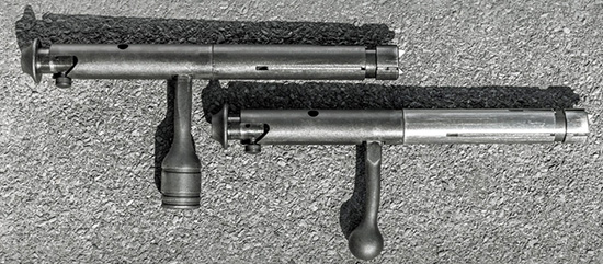 Затворы винтовок слегка отличаются оформлением. У затвора Mark II FV-SR увеличена рукоятка